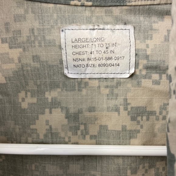 Army Military Digital Camouflage Large Combat Coat - Picture 3 of 13